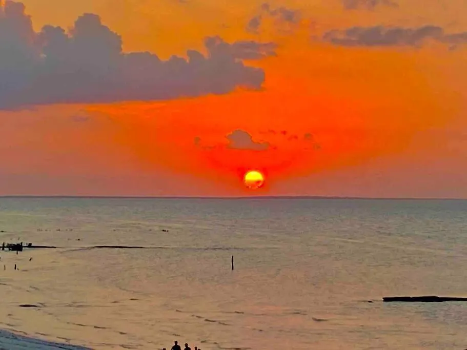 הולבוקס איילנד Casa Libelula Beachfront House וילה הולבוקס איילנד