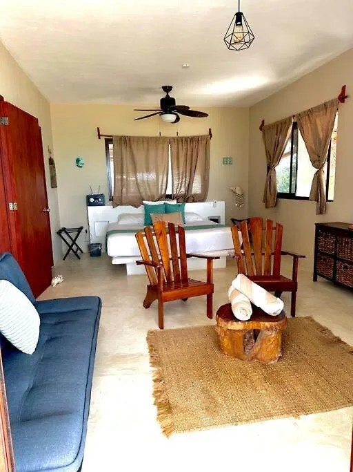 Casa Libelula Beachfront House Isla Holbox Willa