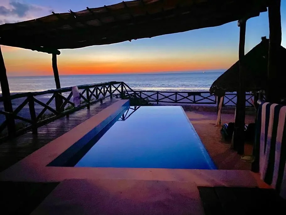Casa Libelula Beachfront House Isla Holbox