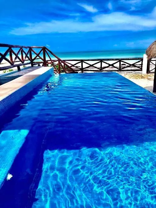 Villa Casa Libelula Beachfront House Isla Holbox Mexico